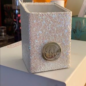 BH cosmetics Fairy Lights brush holder